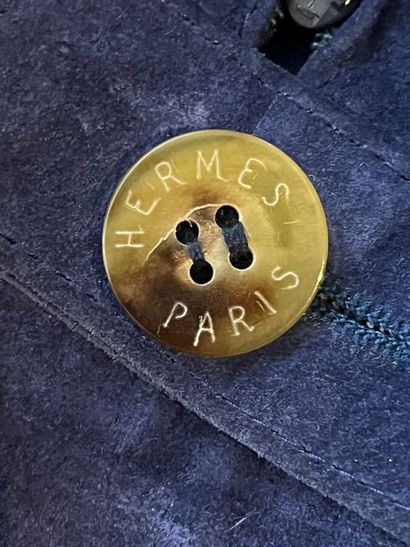 HERMÈS Paris - Années 80 - Jupe.

En cuir...
