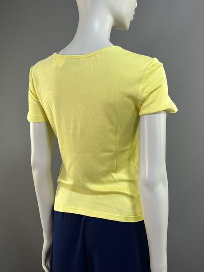 AALLARD de Megève - Lot de 2 tops.

-Modèle...
