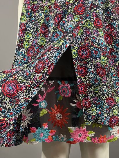 KARL LAGERFELD / CHRISTIAN LACROIX Bazar...