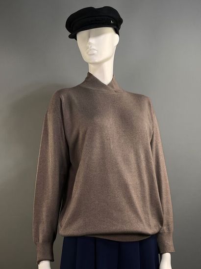 BRUNELLO CUCINELLI - Pull.

En cachemire...