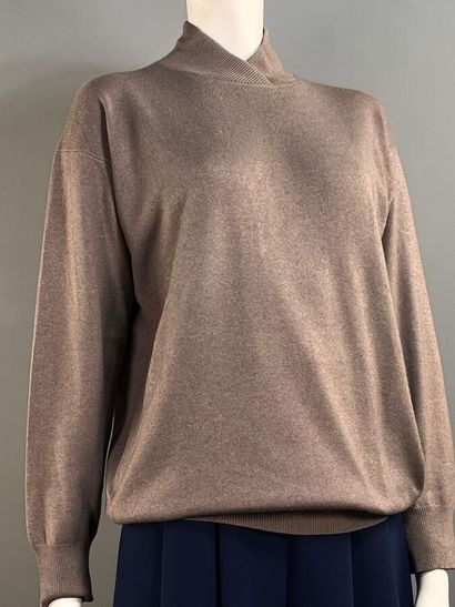 BRUNELLO CUCINELLI - Pull.

En cachemire...