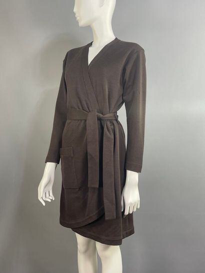 YVES SAINT LAURENT
Robe YVES-SAINT-LAURENT...