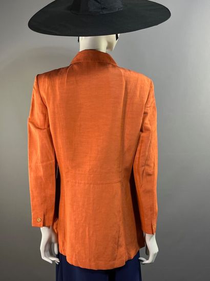 CERRUTI 1881 - Années 90 - Veste longue.

En...