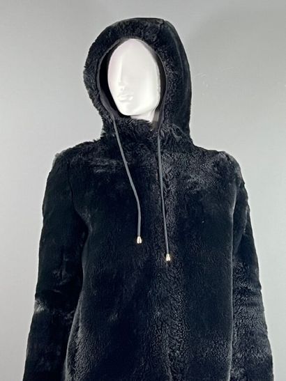 MAJE - Manteau

Le modèle est réalisé en...