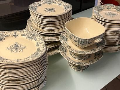GIEN - Renaissance-style blue enameled earthenware...