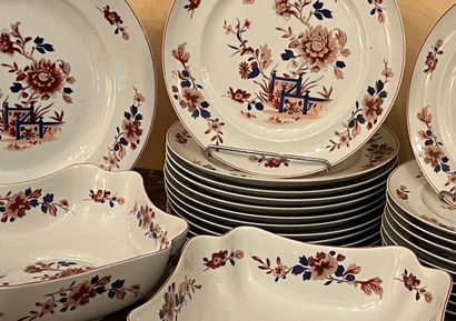 Polychrome enamelled porcelain service with...