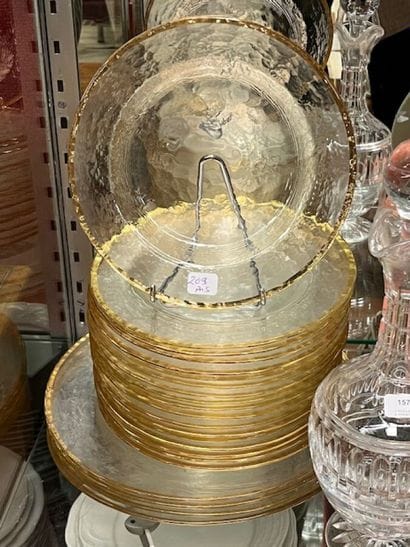 Glass serving set with gold filet, including...