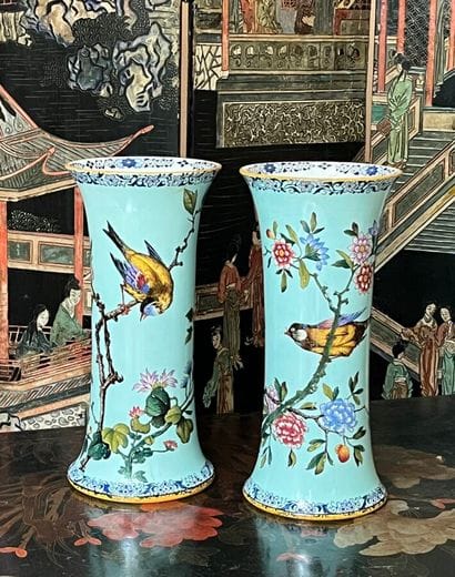 GIEN - Pair of polychrome enameled earthenware...