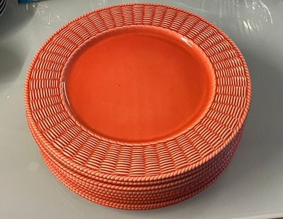 Christian DIOR - 8 plates in coral enamelled...
