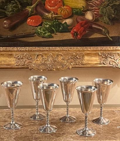 Service de verres en métal argenté