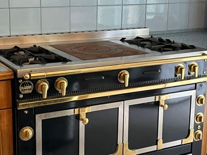La Cornue gas stove model Château
One electric...