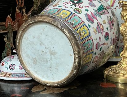 Pair of polychrome enameled porcelain jugs,...