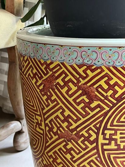 Pair of polychrome enameled porcelain bowls...