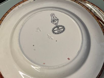 MINTON - Part of a dinner service, Butterfly...