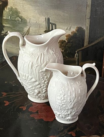 Lots of various porcelain objects (accidents)...
