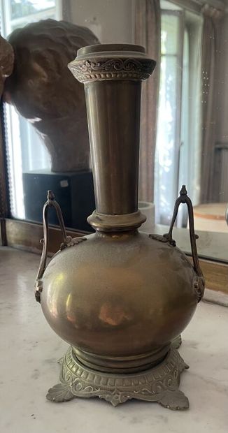 Vase en bronze - Fin du XIXe siècle
Hauteur...