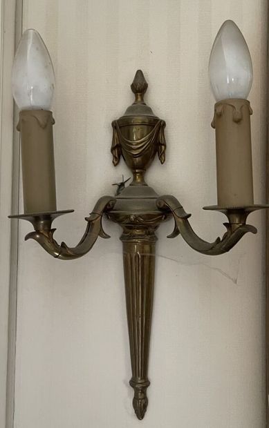 Paire d'appliques de style Louis XVI
Hauteur...