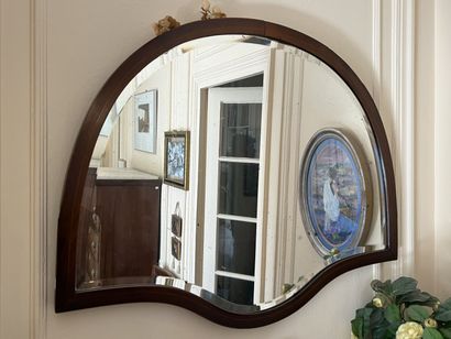 Miroir 
Dimensions : 57,5 x 73,5 cm

Tous...