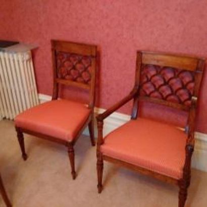 Partie de mobilier de salon comprenant, trois...