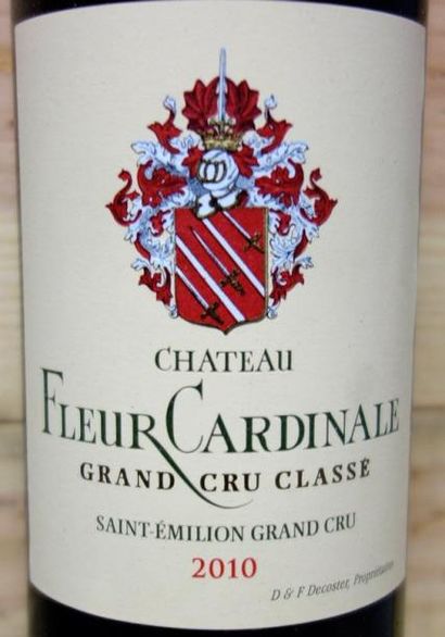 6 Bouteilles Château LA FLEUR CARDINALE 2010...