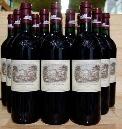 12 Bouteilles Château LAFITE ROTHSCHILD 1998...
