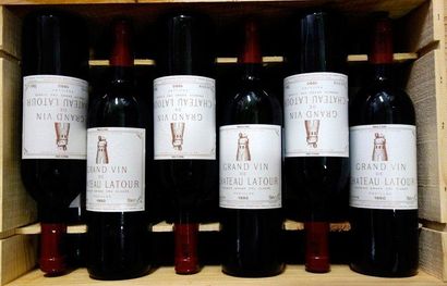 12 Bouteilles Château LATOUR 1990 - Pauillac...