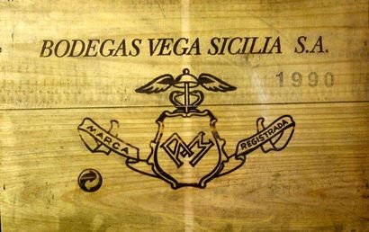 6 Bouteilles VEGA SICILIA UNICO 1990 - Ribera...