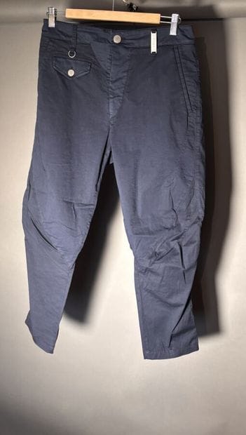 INTERFASHION SPA
Pantalon forme parachute...