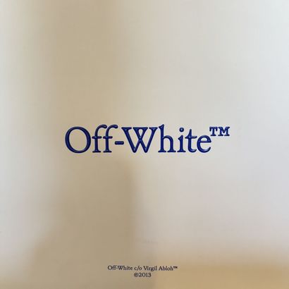 OFF-WHITE - Paire de baskets modèle 