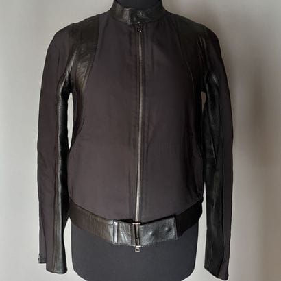 GUCCI - Veste en cuir et toile noir (un trou...
