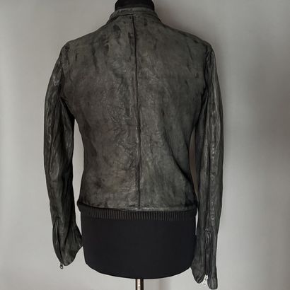 DOLCE & GABBANA
Veste en cuir d'agneau gris...