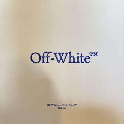 OFF-WHITE - Paire de baskets modèle Kick-off...