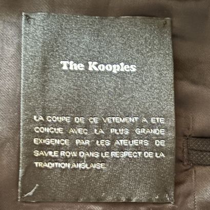 THE KOOPLES - Veste blazer en laine noire.
Fermeture...