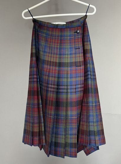 NINA RICCI SHOPPING
Jupe mi longue Kilt porte...
