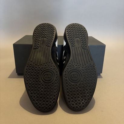 DIOR - Paire de baskets noires et blanches...