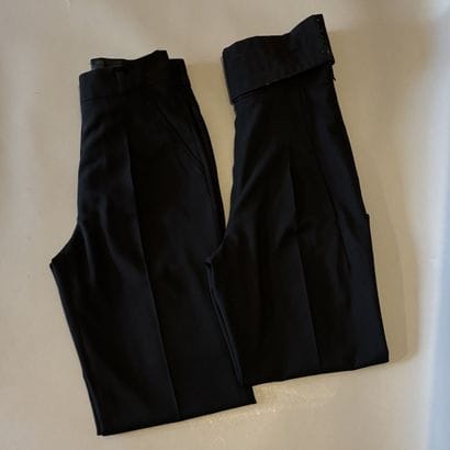 MARGIELA - Deux pantalons en laine noire....