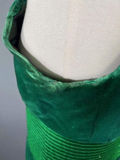 PIERRE BALMAIN - Haute couture - Circa 1969...