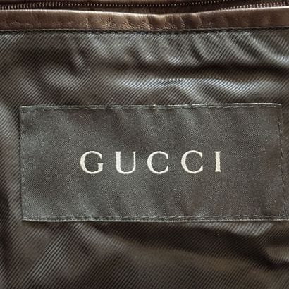 GUCCI - Veste en cuir marron.
Fermeture et...