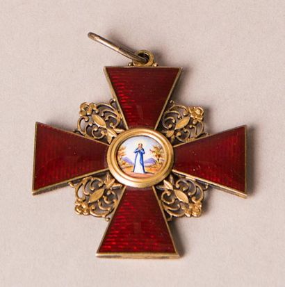 RUSSIE
Ordre de Sainte Anne. Croix de Commandeur....