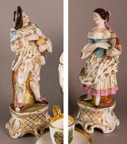 PARIS
Paire de statuettes formant plumiers...