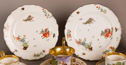 ALLEMAGNE, MEISSEN
Deux assiettes en porcelaine...