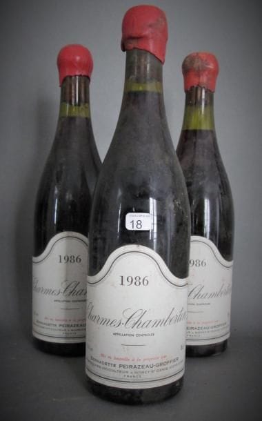 Trois bouteilles de Charmes-Chambertin Peirazeau...