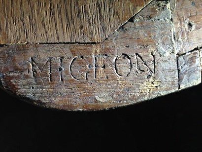 Commode en placage d'amarante et bois de...