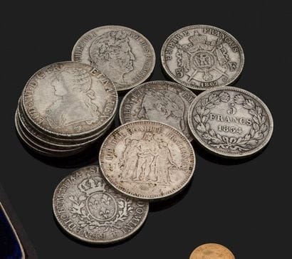 France
LOT DE ONZE PIÈCES en argent: deux...