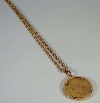 ETATS-UNIS
PIÈCE EN OR DE 10 DOLLARS datée...
