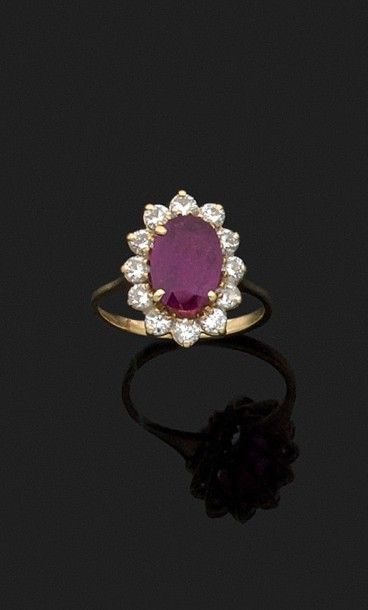 BAGUE MARGUERITE en or jaune 18k (750 millièmes)...