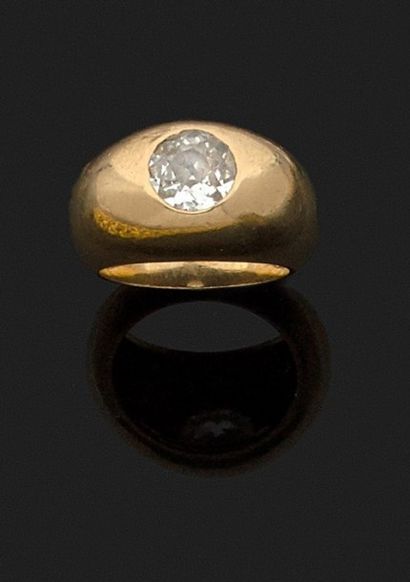 BAGUE JONC en or jaune 18k (750 millièmes)...