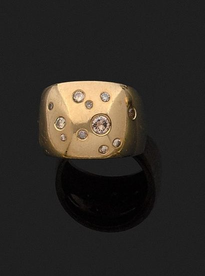 POIRAY
BAGUE JONC en or jaune 18k (750 millièmes)...