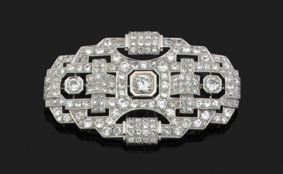 BROCHE PLAQUE en or gris 18k (750 millièmes)...