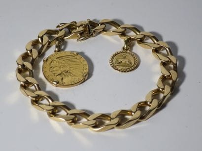 BRACELET GOURMETTE en or jaune 18k (750 millièmes)...